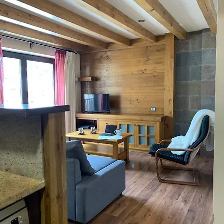 Gran Vall Apartment La Molina (Girona)